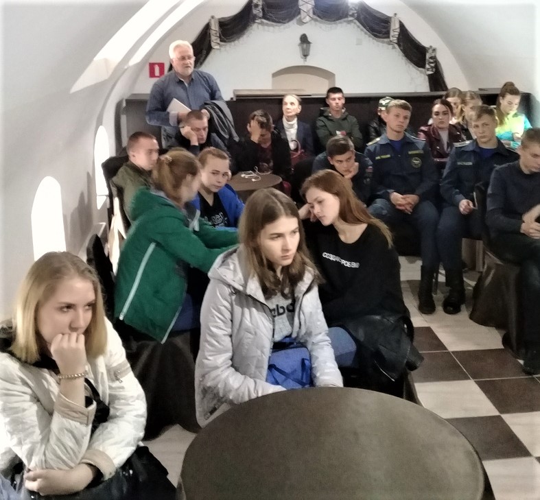 Неделя молодежного служения