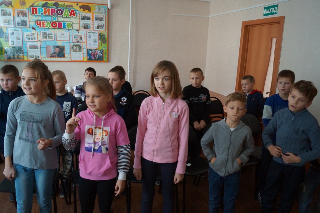 «Будьте осторожными, знайте знак дорожный вы!»